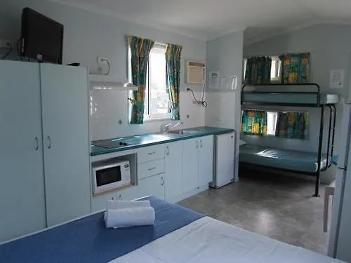 Nrma Capricorn Yeppoon Holiday Park 3*, Kinka Beach
